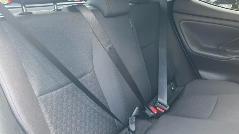Toyota Yaris 1.5 Hybrid Design 5dr CVT Hybrid Hatchback